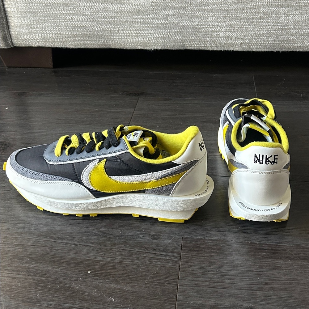 RARE Never Worn!
Nike x sacai x Undercover Collab 
LD Waffle

‘Bright Citron’ - Picture 2 of 5